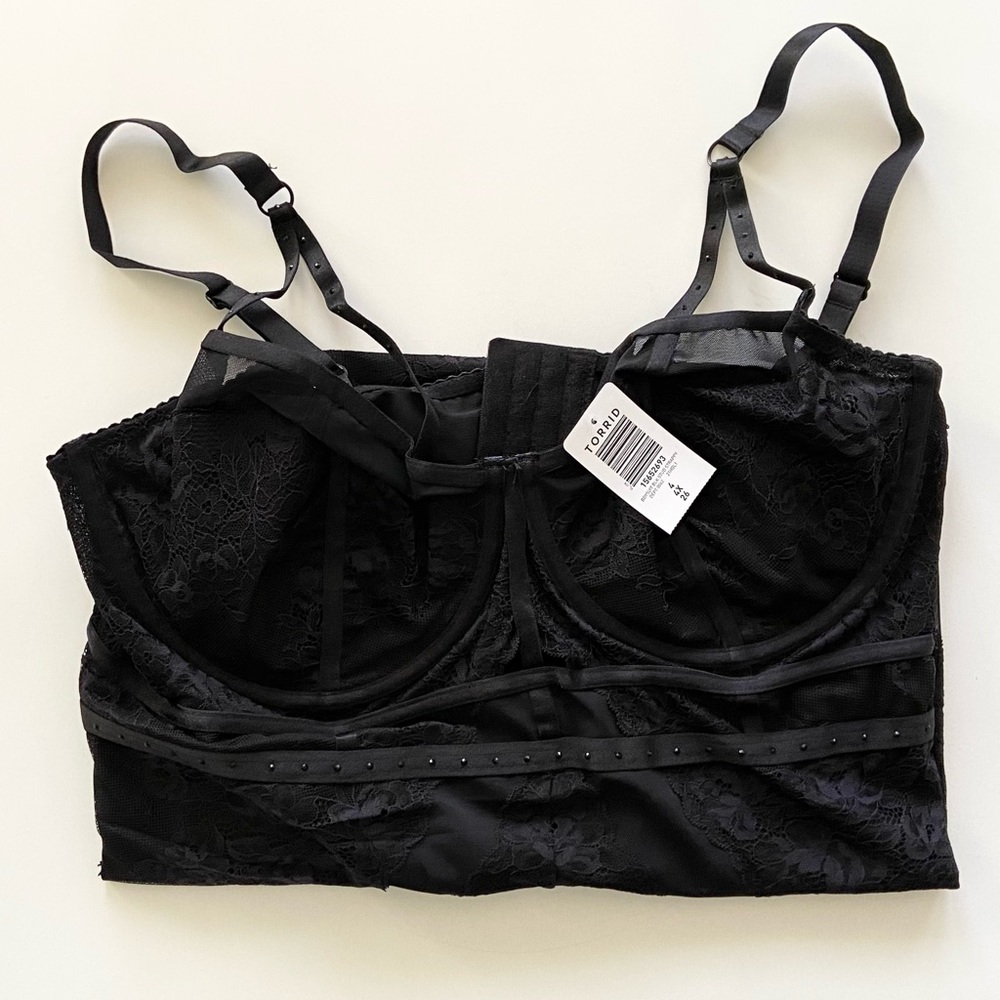 Torrid Strappy Underwire Bodysuit - Lace & Mesh Rhinestones Size 4X NWT - Picture 6 of 7